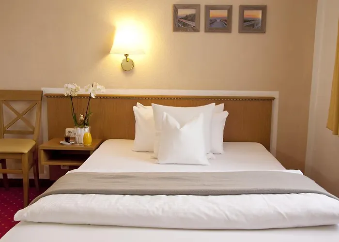 Гостевой дом Stadthotel Эрдинг